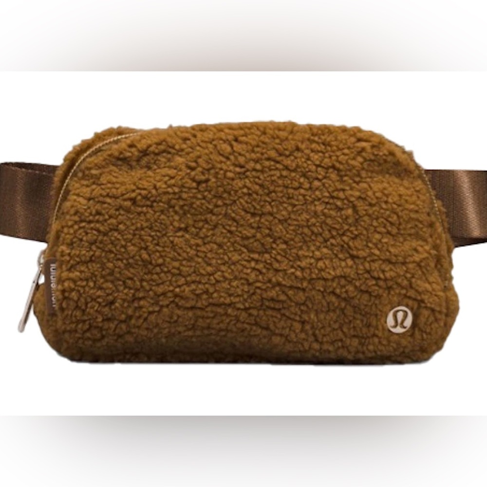 Brand new with tags Lululemon Everywhere fleece belt bag, burnt camel and gold